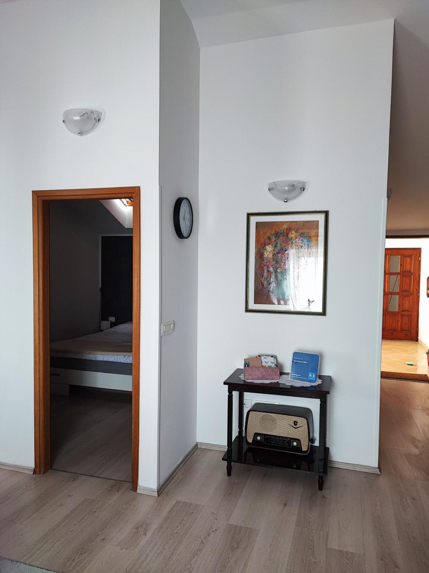Apartment Nika Umag Buitenkant foto